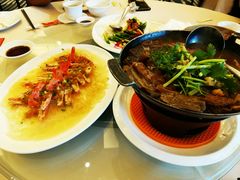 -海逸海鲜酒家(古北店)