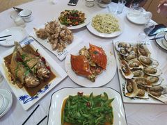 -宾朋海鲜美食餐厅·特色美食(兴海路店)