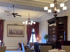 -Salon de Ville浦江汇(上海外滩华尔道夫酒店店)