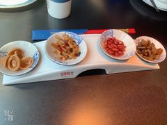 前菜四小碟-凤凰湘语·湘粤鲜融(浦东旗舰店)