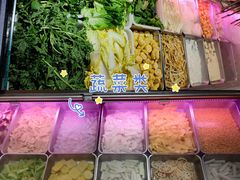 -名门潮牛·鲜牛肉海鲜火锅.烧烤自助餐厅(诚丰广场店)