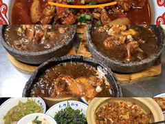 -笨豆腐居民楼菜馆•江西小炒(天津开发区店)