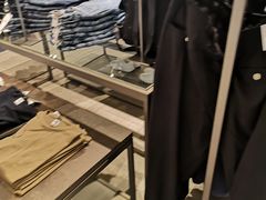 -ZARA(世贸天阶店)