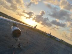 -西沃古尔·拉姆古兰爵士国际机场