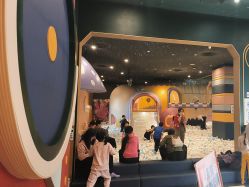 -MELAND CLUB亲子乐园·派对·餐厅(北京芳圆里ID MALL店)