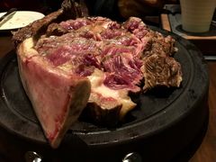 -恰餐厅及酒吧 CHAR Bar & Grill (北京丽都皇冠假日店)