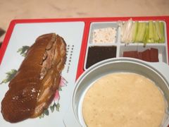-韵秋荷(宝山龙湖天街店)