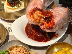 -草家酱蟹炭火烤肉店(珲春南路一店)