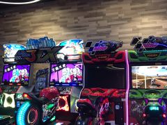 -世代星球·保龄球·镭战真人CS·团建(杨浦店)