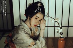 点击看大图 -持熹光年写真体验馆