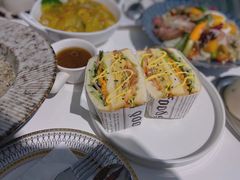 -露露家咖啡店