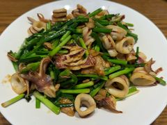 笔管五花肉炒韭菜-新时代大酒店(仰口路店)