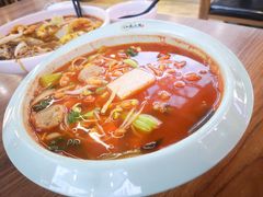 -王府井奥莱临潼小镇(临潼店)