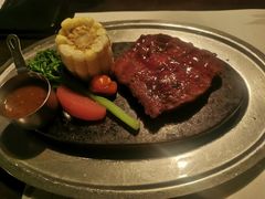 -食间牛排(重庆路万达店)