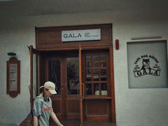 -ZAZA.CAFE.BAR