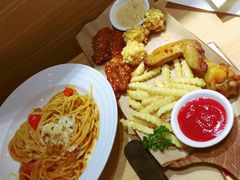 -必胜客(金鹰店)