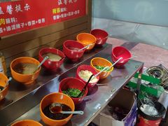 自助调料区-羊家胡同·龙虾烧烤火锅(龙汇路店)