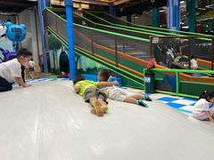 -蒙特利亲子乐园