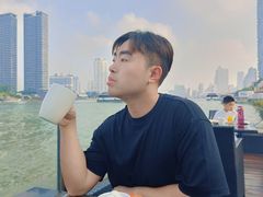 -曼谷湄南河畔华美达广场酒店