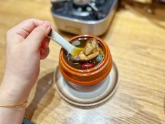 菌菇乌鸡汤-米店·云南菜(南门店)