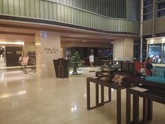 -西安绿地假日酒店