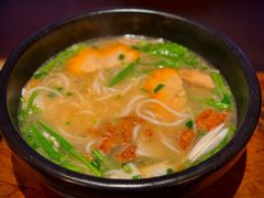 -银米·云南传统过桥米线(双廊黑金冠店)