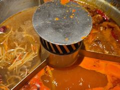 -晓宇重庆火锅(西安荟聚店)