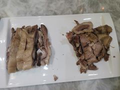 -清真·胖妈妈手抓餐厅(定西路长城宾馆店)