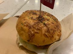 -必胜客(WOW中心城店)