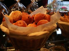 -Salon de The de Joel Robuchon(外滩18号店)