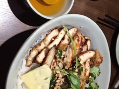 -大头虾越式风味餐厅(光明广场店)