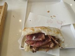-高玛纳驴肉火烧(一世界店)