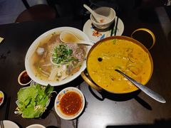 -大头虾越式风味餐厅(光明广场店)