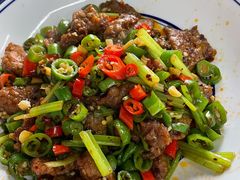 小炒牛肉-新安江奶酸菜鱼(总店)
