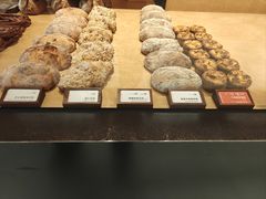 -LANLIZI BAKERY(COSMO店)