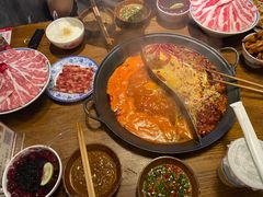 -萍姐火锅·公路夜市(武汉首店)