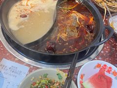 -赵美丽·重庆社区火锅·直营店(火车东站·中豪国际店)