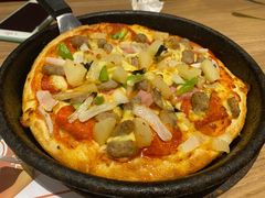 -必胜客(新中纬店)