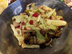 干锅有机花菜-避风塘(百联东郊店)