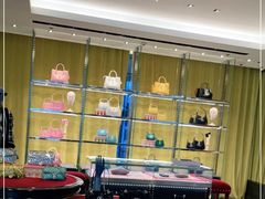 -Gucci(时代广场店)