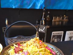 -W COLLECTIVE  DESSERT SHOP