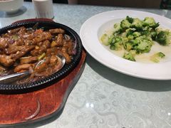 -品味居·首店·大连鲜活海鲜大连菜(东港店)