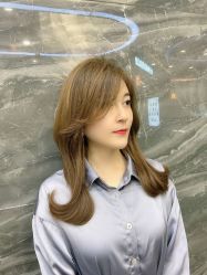 -银星女王公园发型艺术沙龙