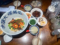 -李犟大爆鳝面·手工蟹黄包(湖滨西湖店)