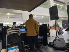 -浙江星杭奔驰4S店(海创园店)