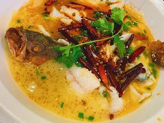 招牌酸菜鱼-胡桃里音乐酒馆(白云五号T5 MALL店)