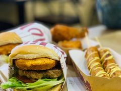 -牛纽塔·牛人堡(群众路店)
