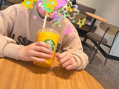 -星巴克臻选(周浦万达店)