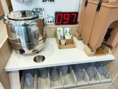 -老乡鸡(潘集世瑞大厦店)