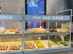 面包甜点陈列柜-奈雪的茶(石厦时代广场店)